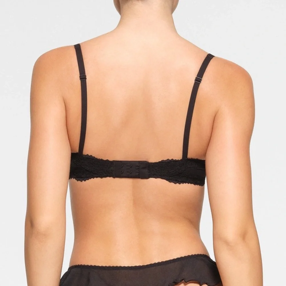 SKIMS Summer Mesh lace Balcon net bra ONYX 40DDD 40F Black - Picture 2 of 8